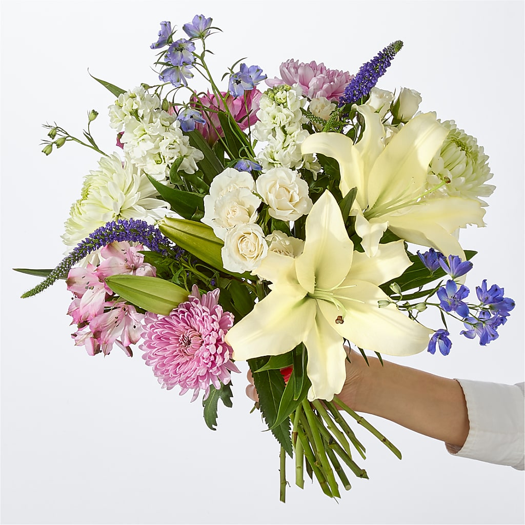 Winter Celebration Bouquet – A & A FLORIST, Chester SC
