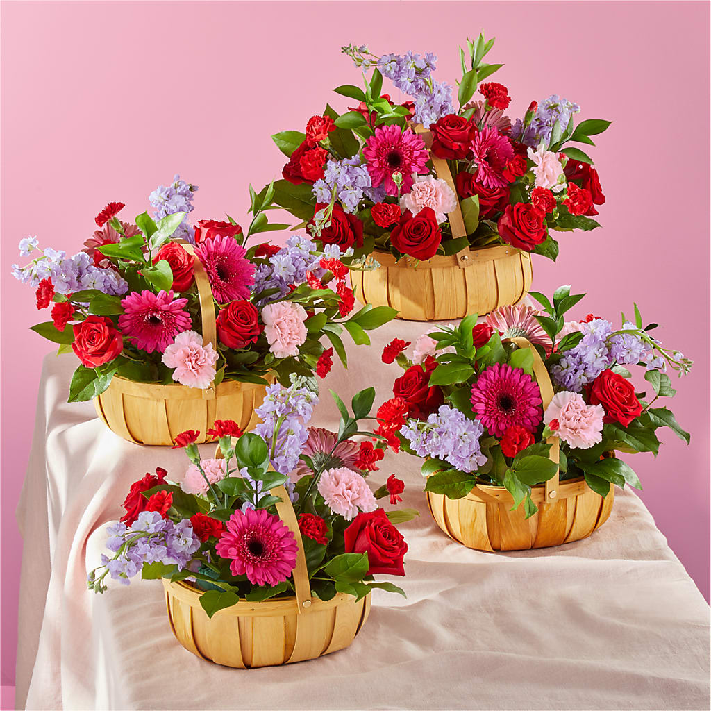 Pink Picnic Basket – A & A FLORIST, Chester SC
