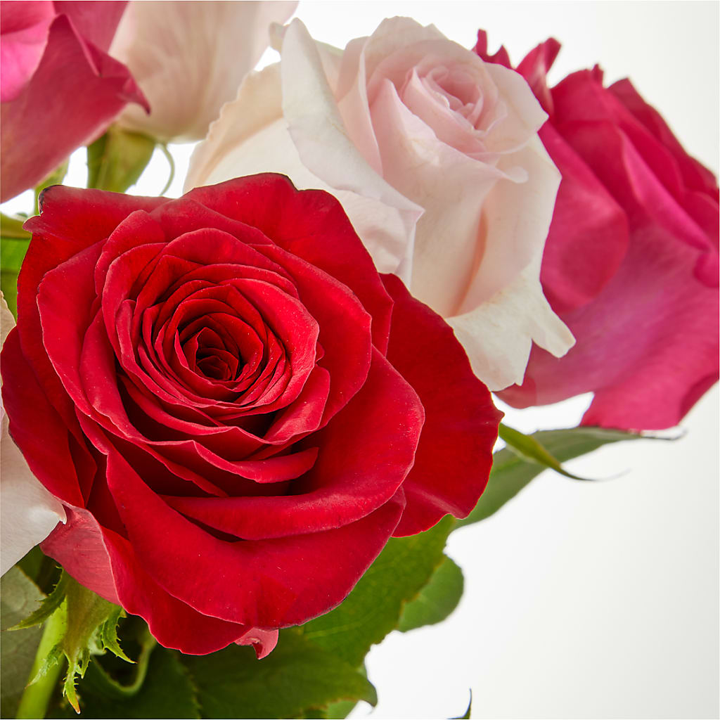 Charming Rose Bouquet – A & A FLORIST, Chester SC