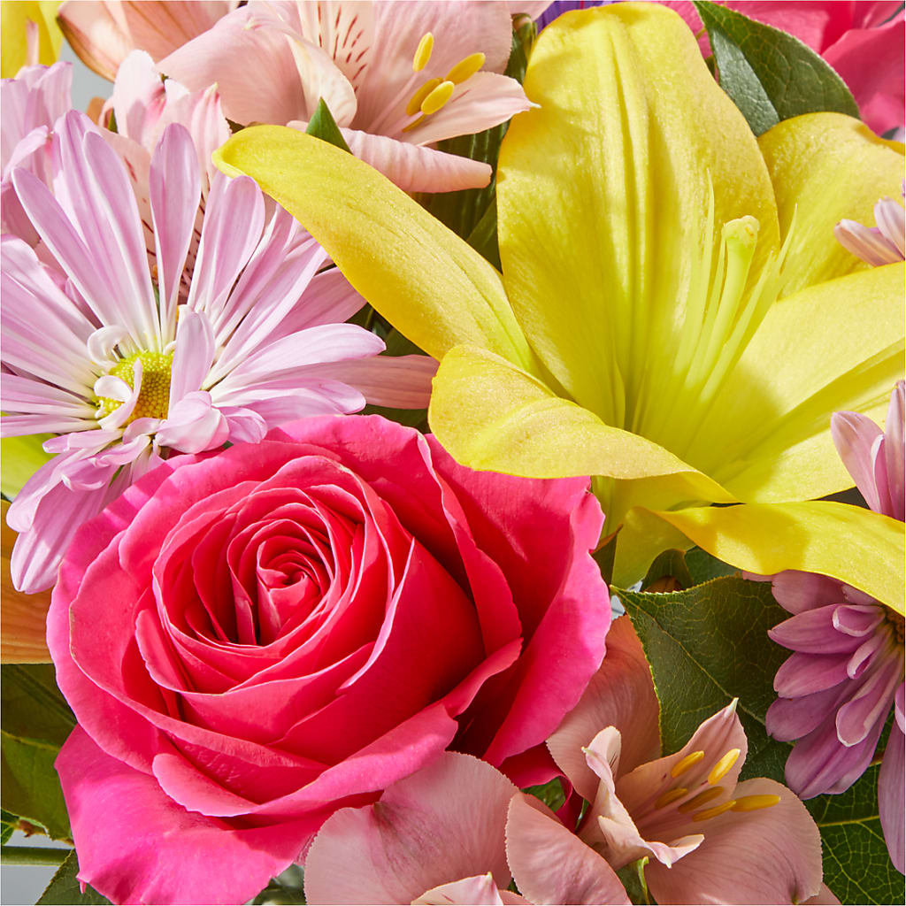 Sprinkles Bouquet – A & A FLORIST, Chester SC