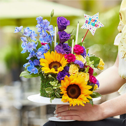 Star of the Day Floral Cake – A & A FLORIST, Chester SC
